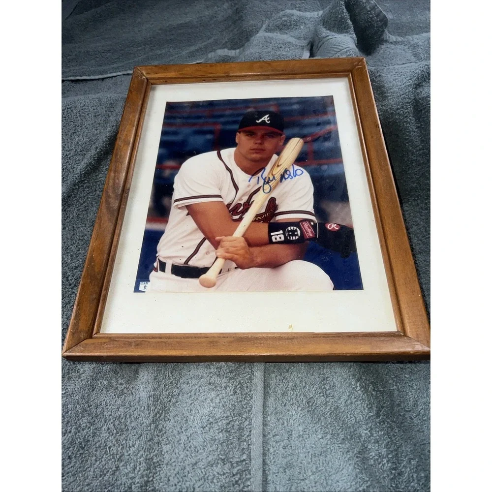 Ryan Klesko - Framed Cut Signature W/ 8x10 Photo - Custom Framing - 11x14 2x Mat
